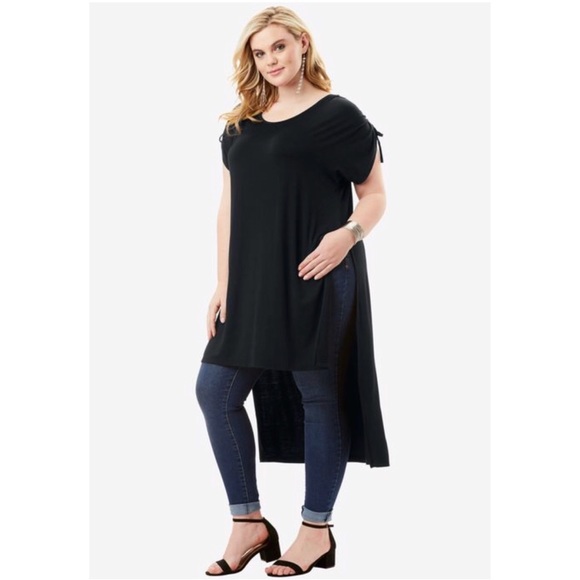 Tops - Plus Size High low Slit black Tunic Top Size 18-20